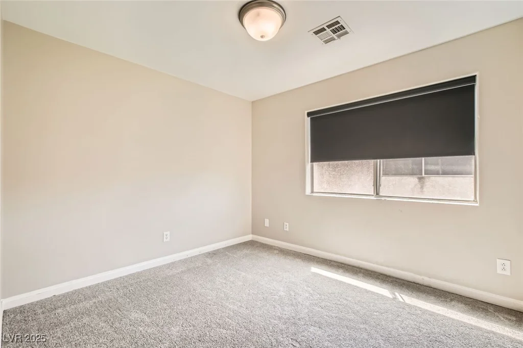 8469 Cheerful Brook, Las Vegas, NV 89143