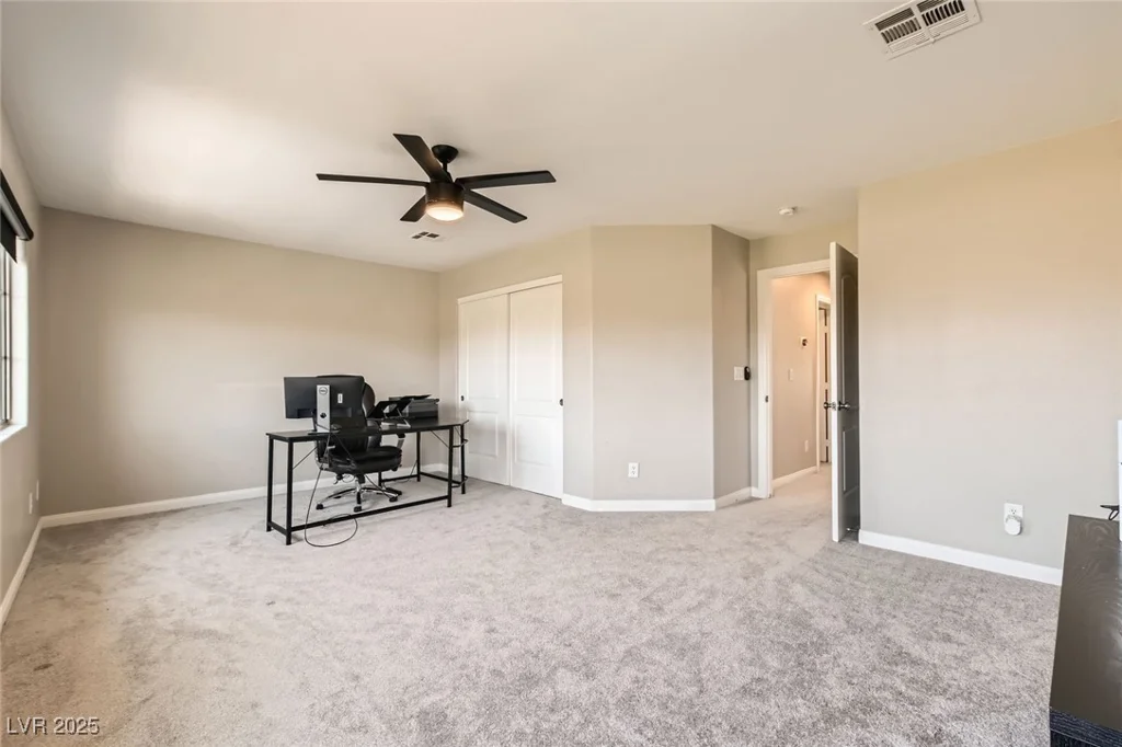 8469 Cheerful Brook, Las Vegas, NV 89143