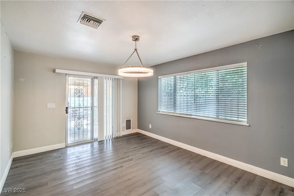 1574 Teardrop, Las Vegas, NV 89142