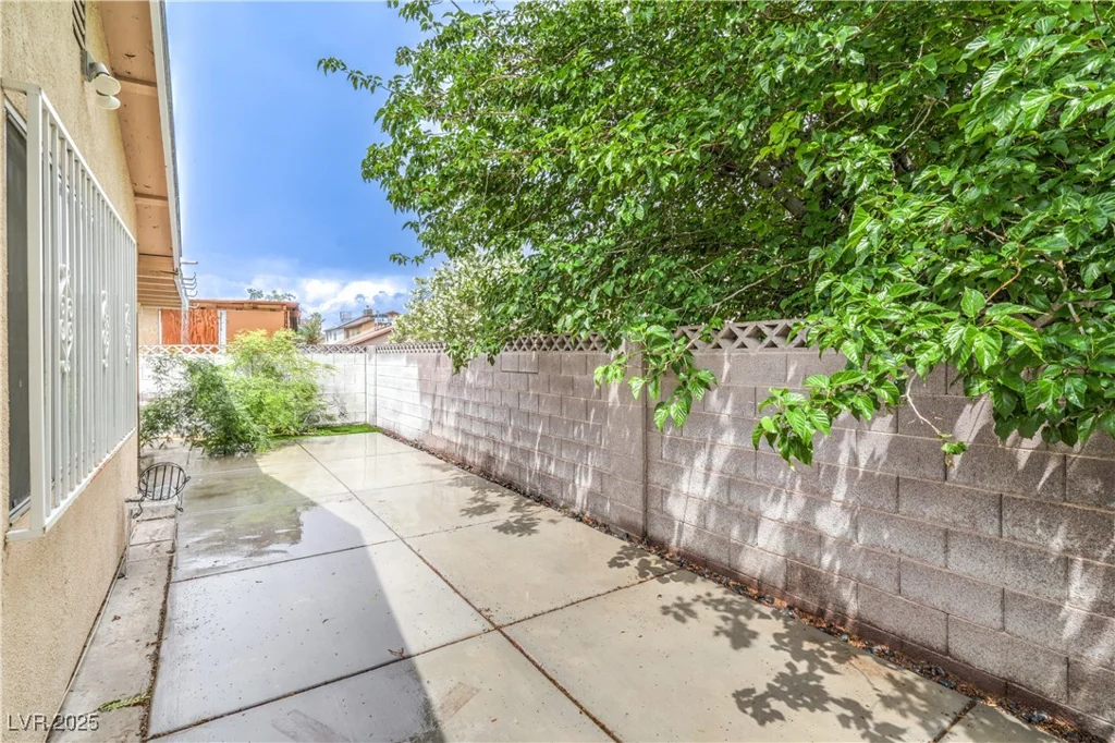 1574 Teardrop, Las Vegas, NV 89142