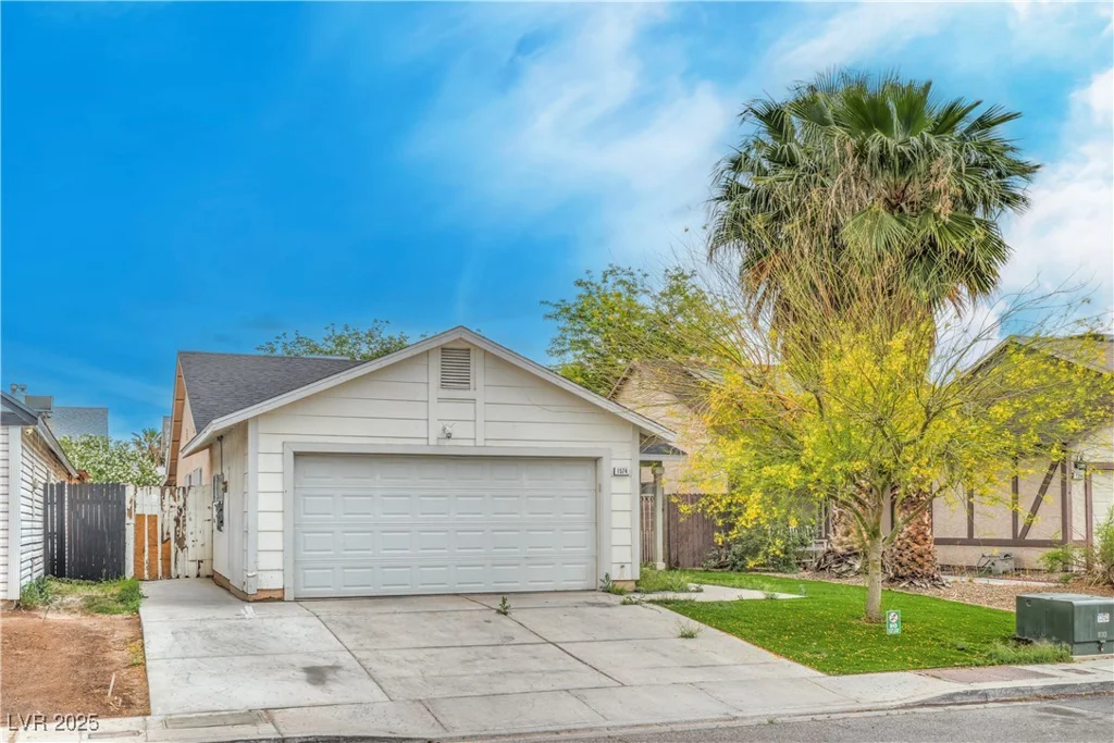 1574 Teardrop, Las Vegas, NV 89142