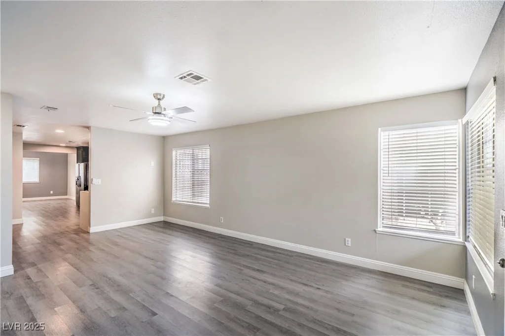 1574 Teardrop, Las Vegas, NV 89142
