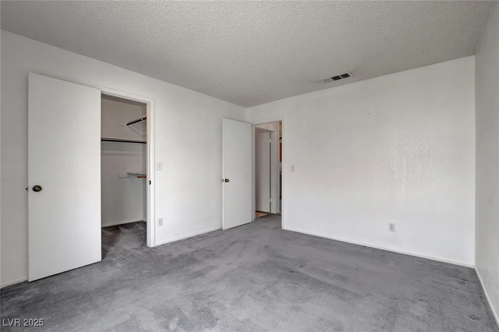 3150 Soft Breezes, Las Vegas, NV 89128