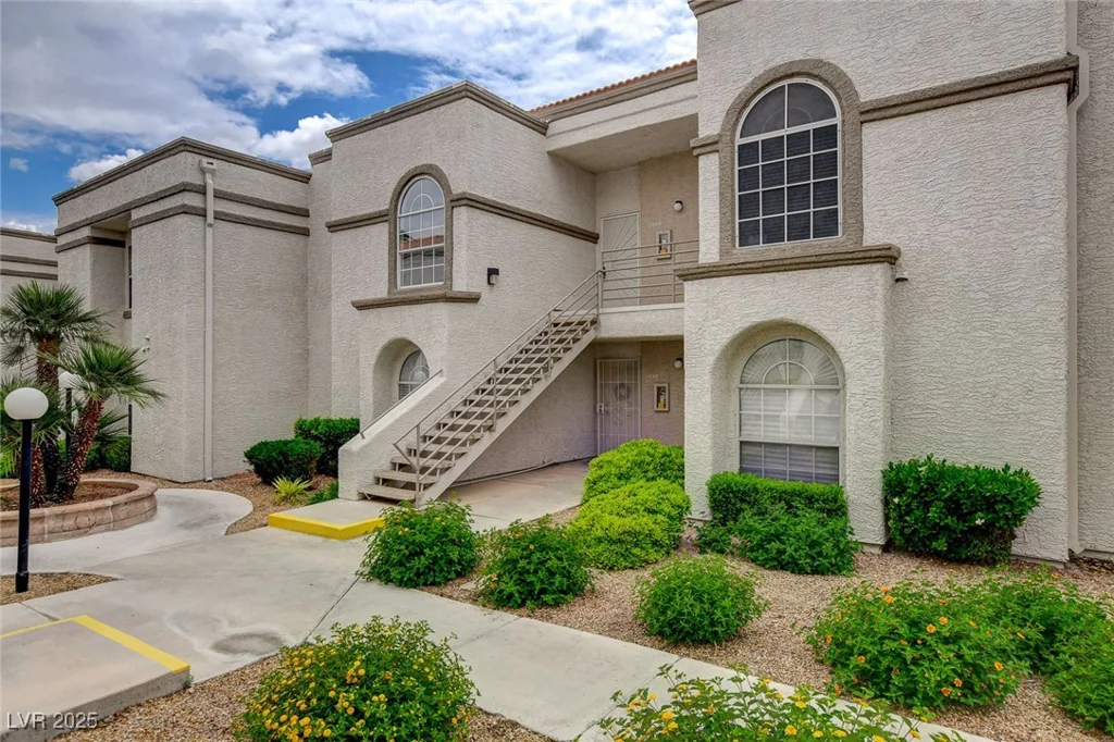 3150 Soft Breezes, Las Vegas, NV 89128