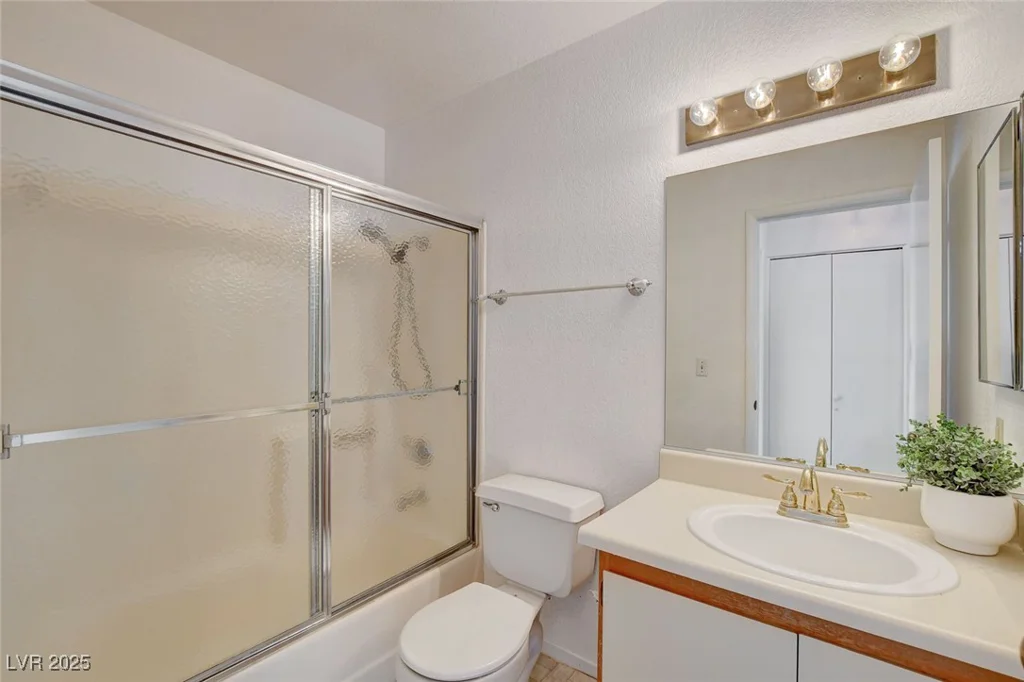 3150 Soft Breezes, Las Vegas, NV 89128