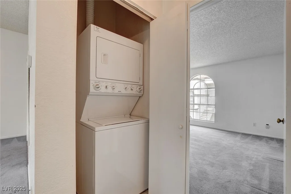 3150 Soft Breezes, Las Vegas, NV 89128
