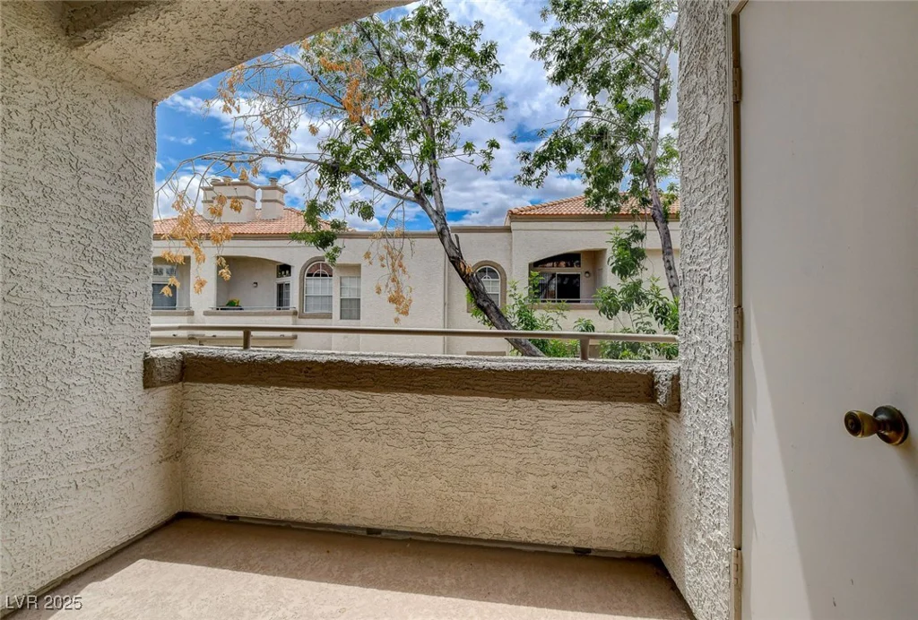 3150 Soft Breezes, Las Vegas, NV 89128
