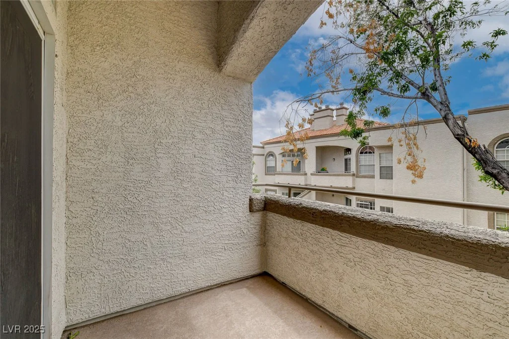 3150 Soft Breezes, Las Vegas, NV 89128