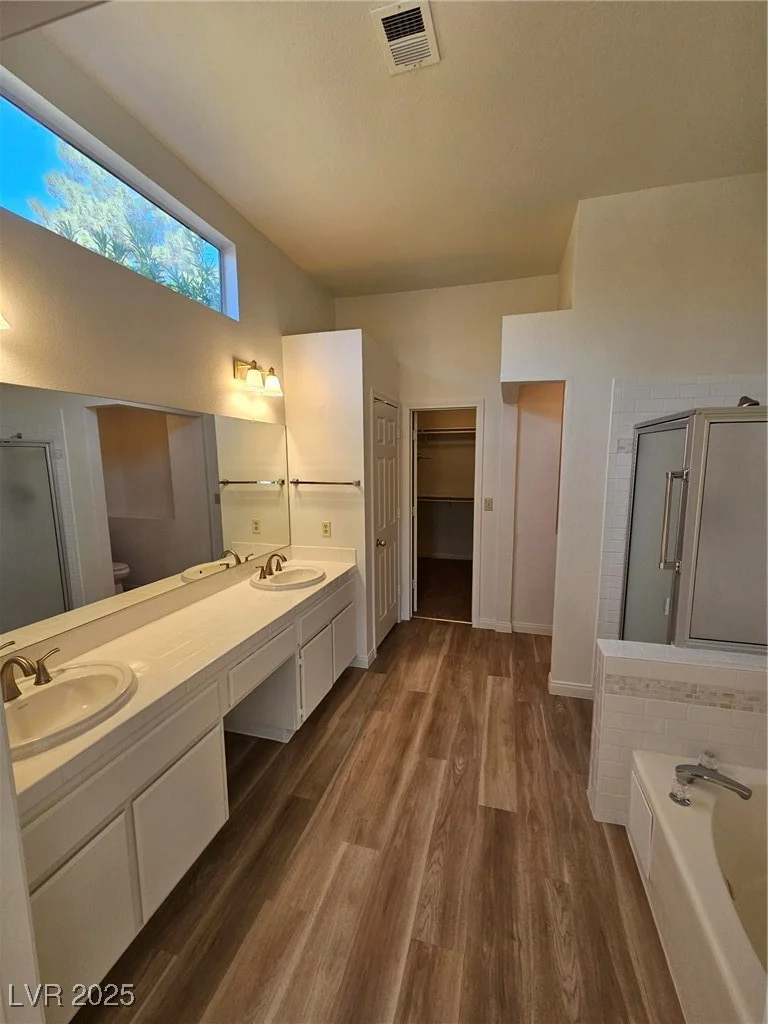 6529 Bradford, Las Vegas, NV 89108