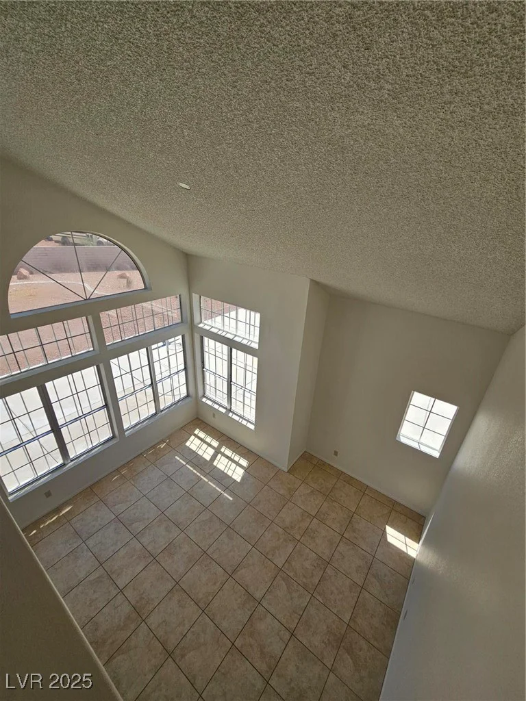 6529 Bradford, Las Vegas, NV 89108
