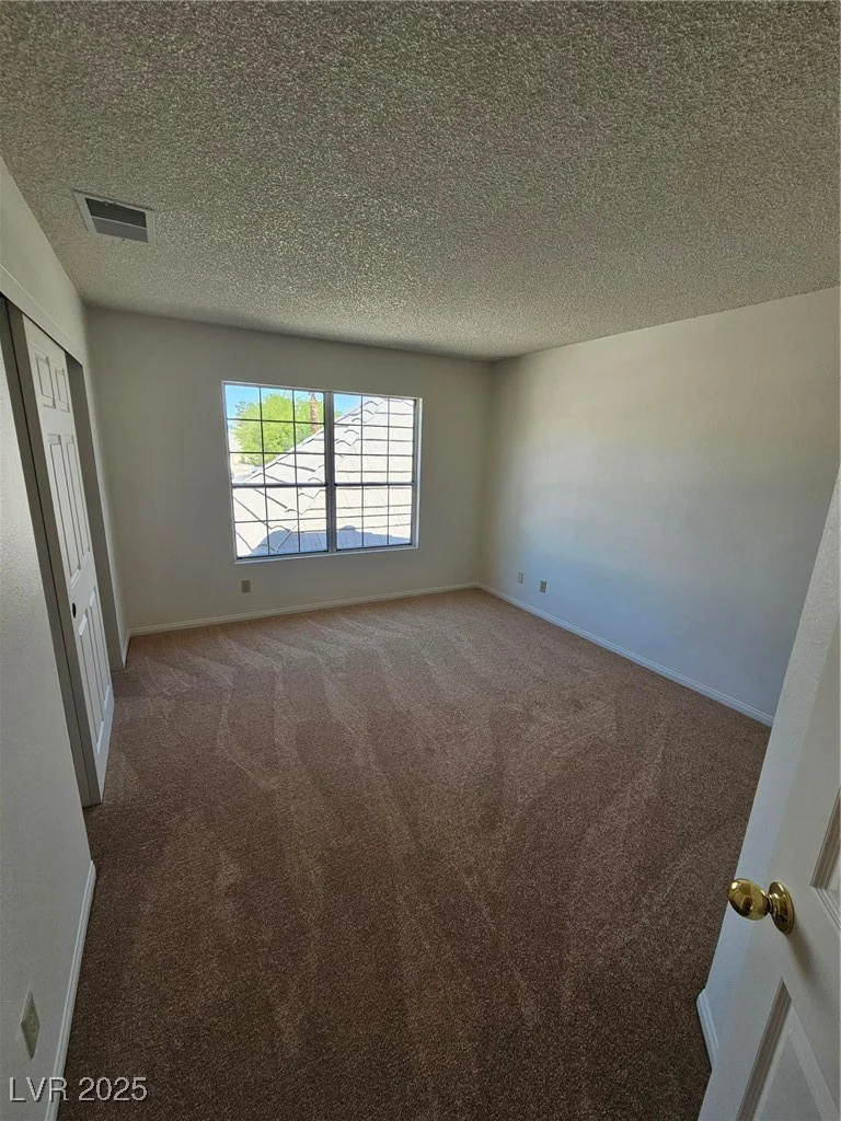 6529 Bradford, Las Vegas, NV 89108