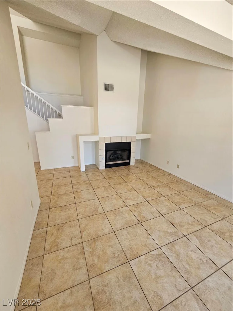 6529 Bradford, Las Vegas, NV 89108