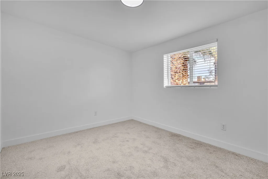 617 Stanford, Las Vegas, NV 89107