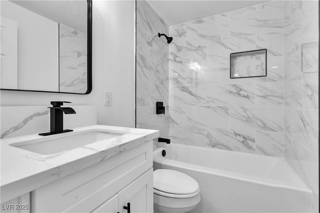 617 Stanford, Las Vegas, NV 89107