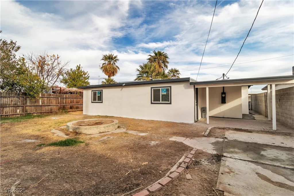 617 Stanford, Las Vegas, NV 89107
