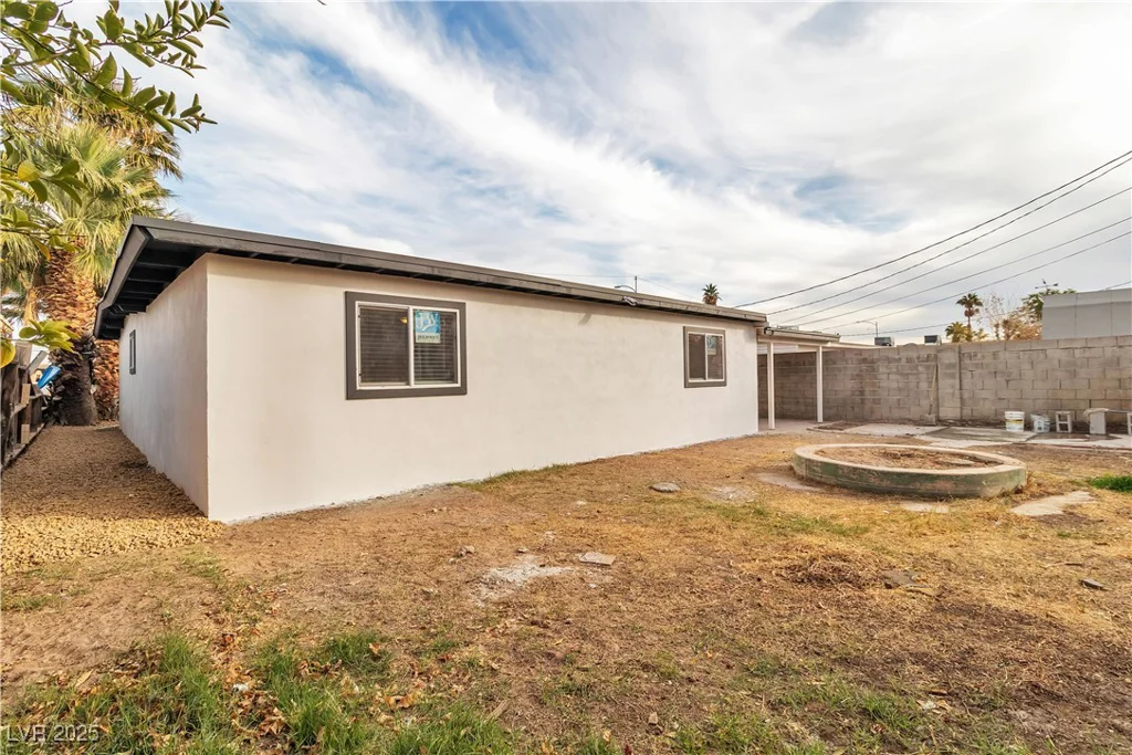 617 Stanford, Las Vegas, NV 89107