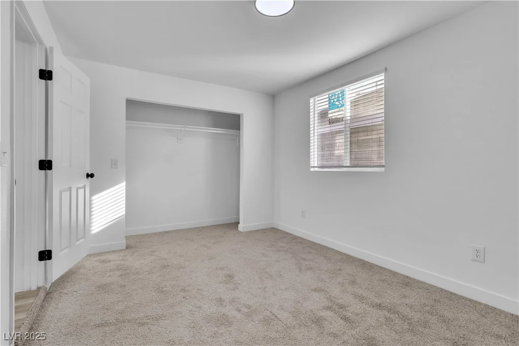 617 Stanford, Las Vegas, NV 89107
