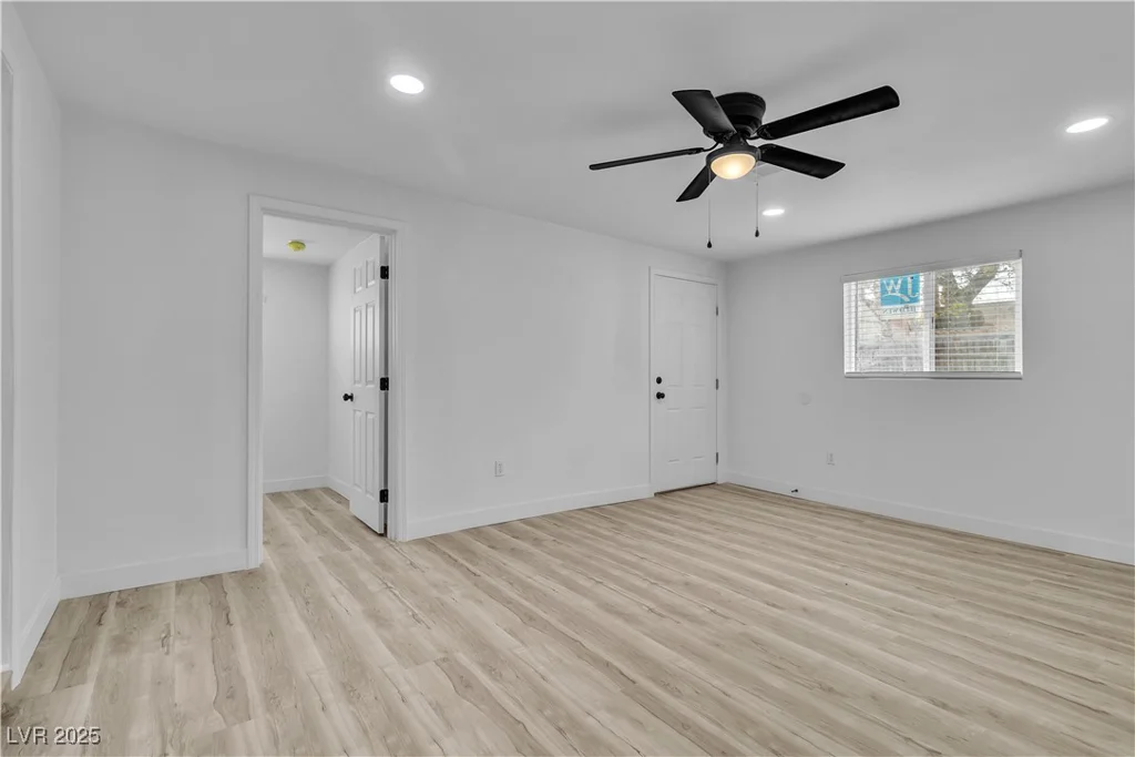 617 Stanford, Las Vegas, NV 89107