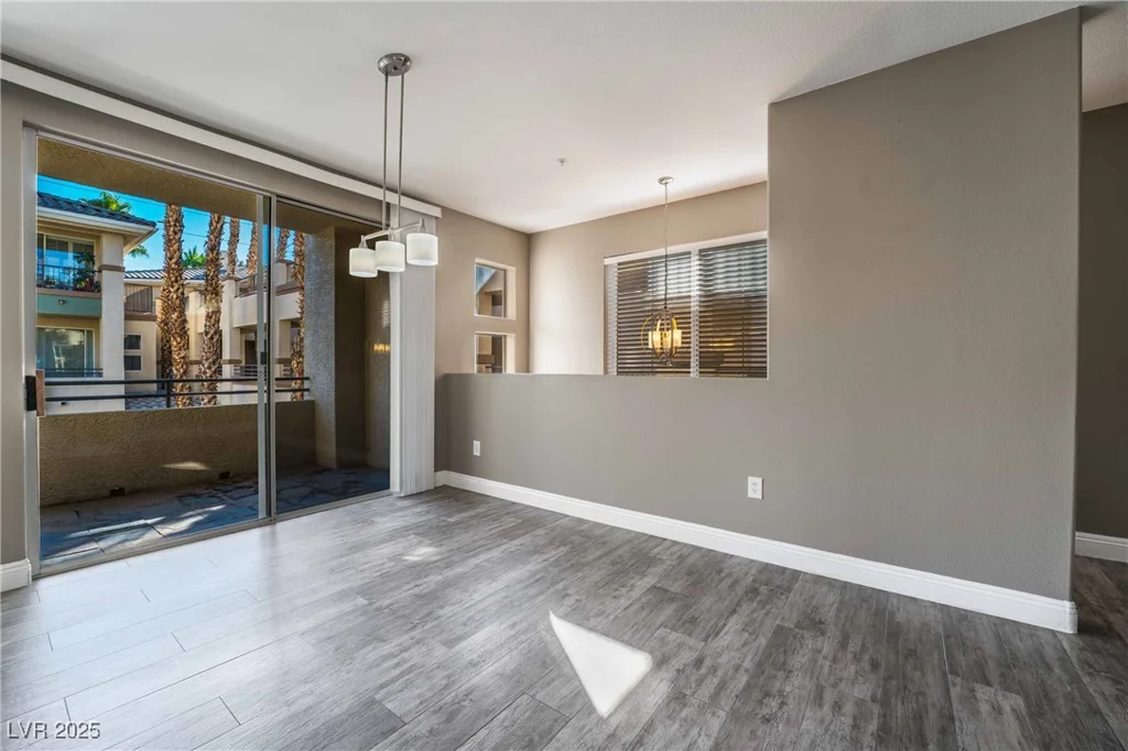 7189 Durango, Las Vegas, NV 89113