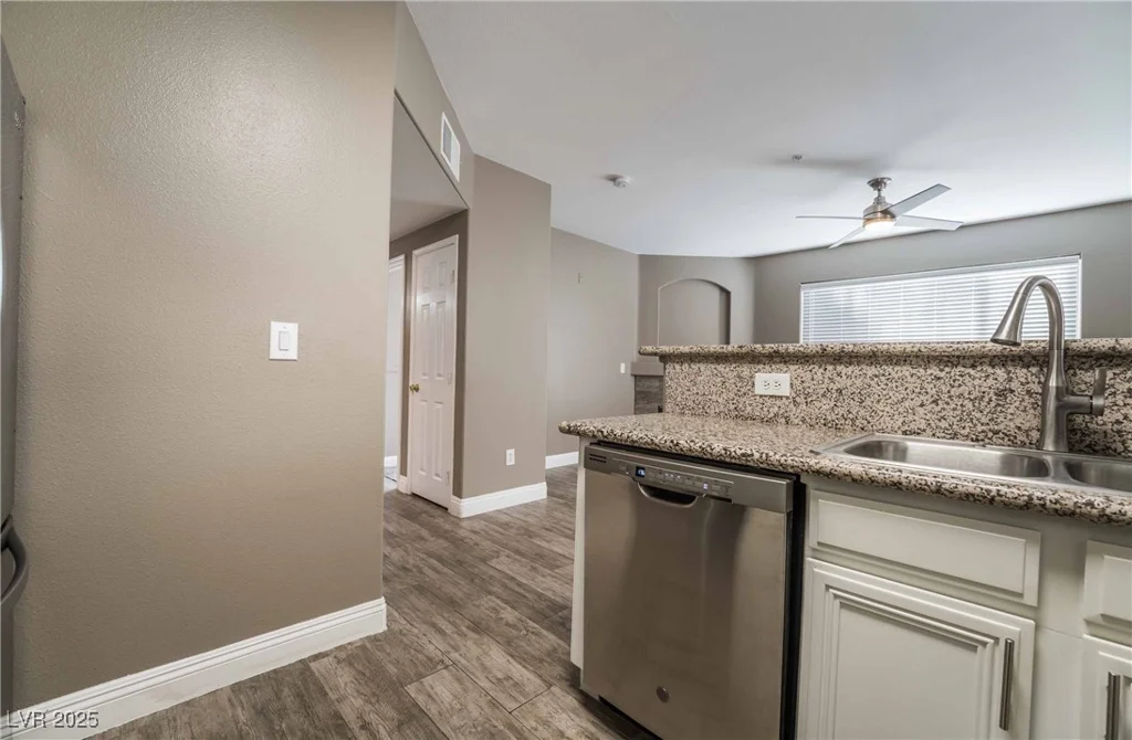 7189 Durango, Las Vegas, NV 89113