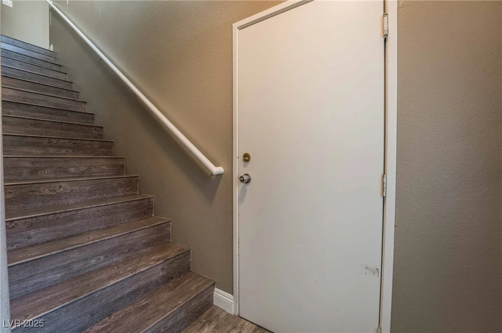 7189 Durango, Las Vegas, NV 89113