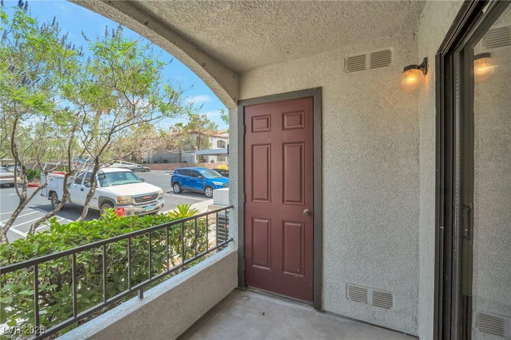 950 Seven Hills, Henderson, NV 89052