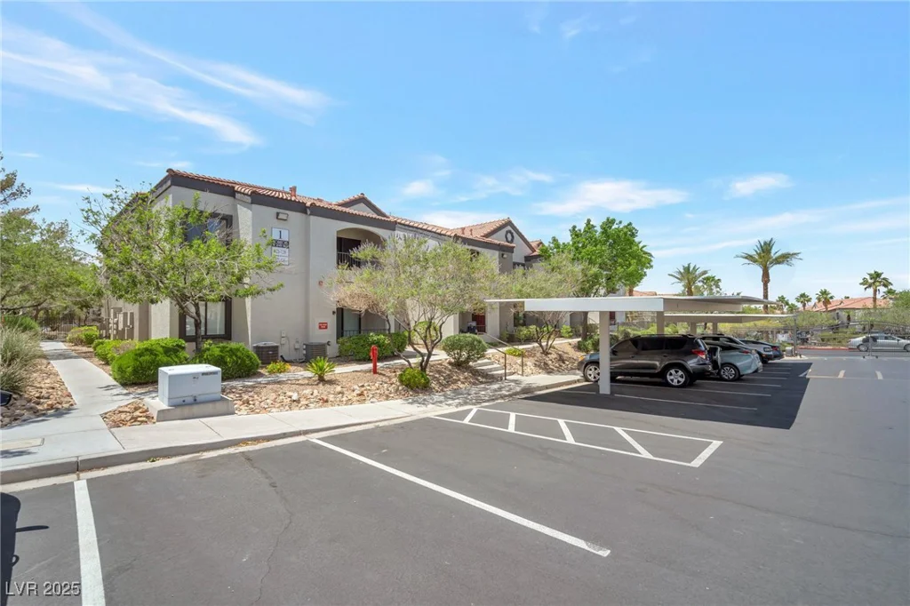 950 Seven Hills, Henderson, NV 89052