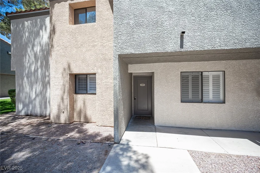 3151 Soaring Gulls, Las Vegas, NV 89128