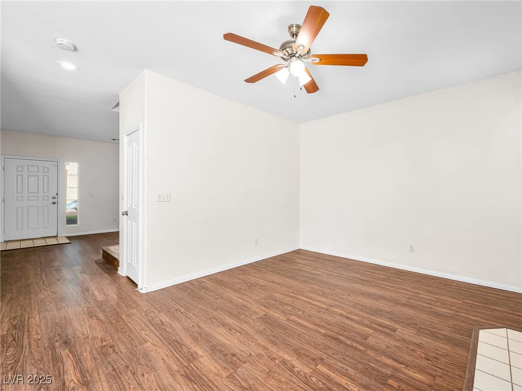 1153 Stormy Valley, Las Vegas, NV 89123