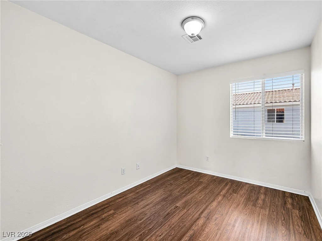 1153 Stormy Valley, Las Vegas, NV 89123