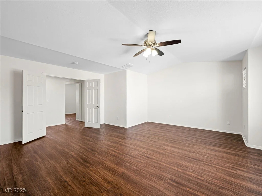 1153 Stormy Valley, Las Vegas, NV 89123