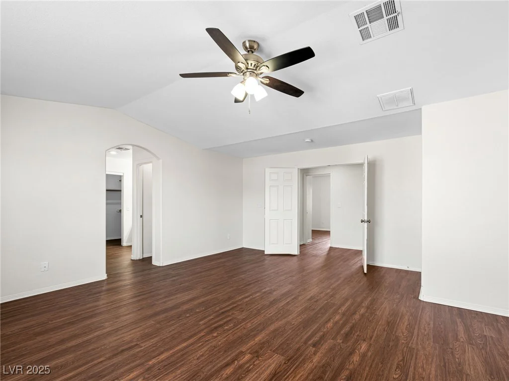 1153 Stormy Valley, Las Vegas, NV 89123