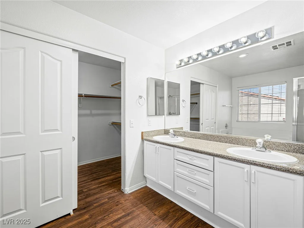 1153 Stormy Valley, Las Vegas, NV 89123