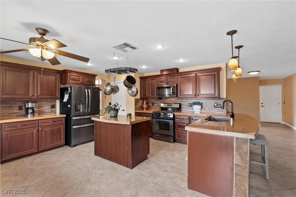 8208 Fritzen, Las Vegas, NV 89131