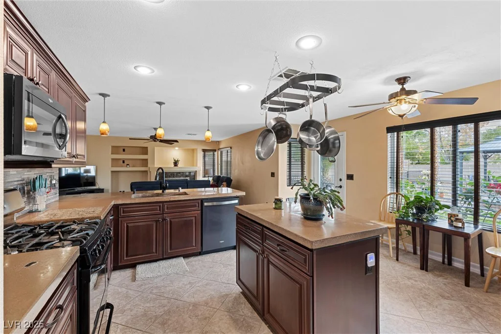 8208 Fritzen, Las Vegas, NV 89131