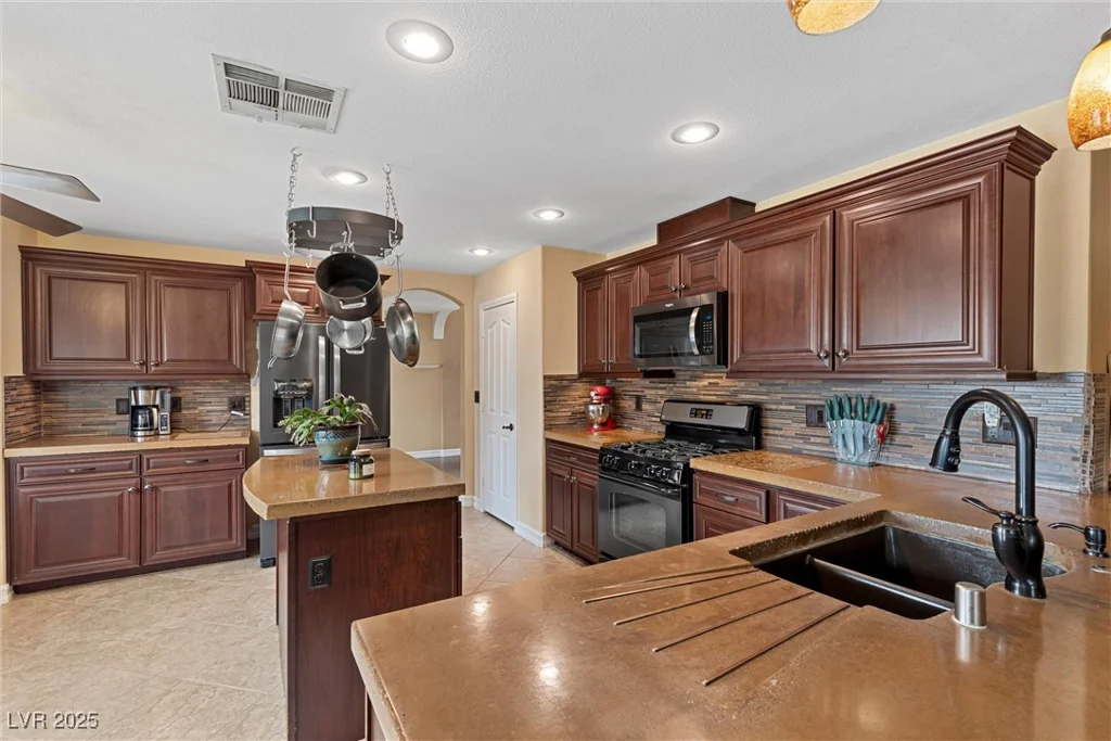 8208 Fritzen, Las Vegas, NV 89131