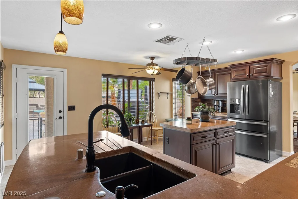 8208 Fritzen, Las Vegas, NV 89131