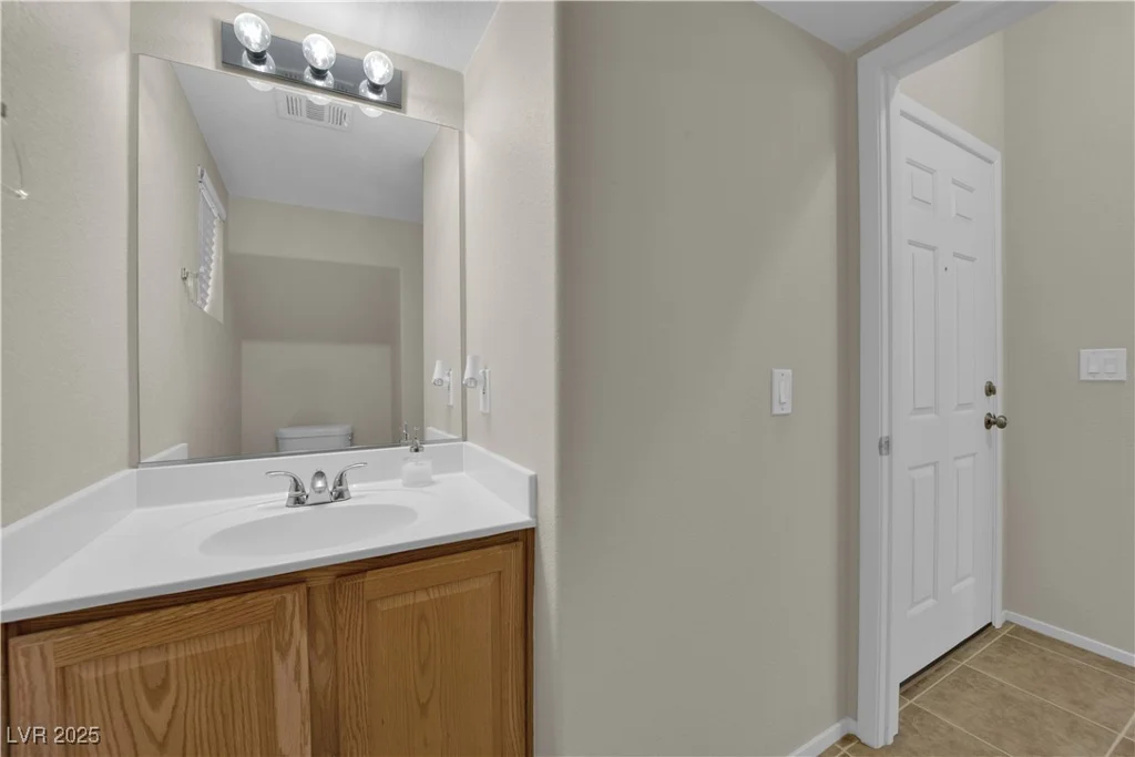 8873 Happy Stream, Las Vegas, NV 89143