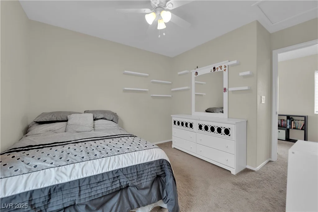 8873 Happy Stream, Las Vegas, NV 89143