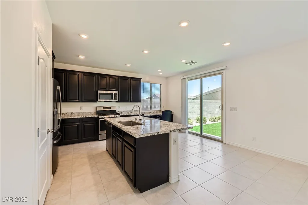 12546 Mosticone, Las Vegas, NV 89141