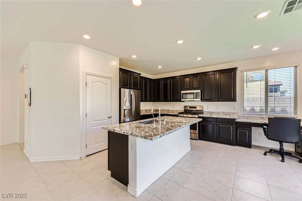 12546 Mosticone, Las Vegas, NV 89141