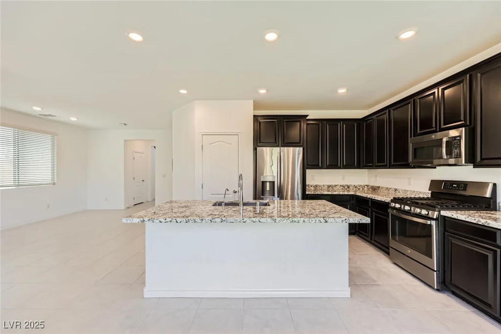12546 Mosticone, Las Vegas, NV 89141