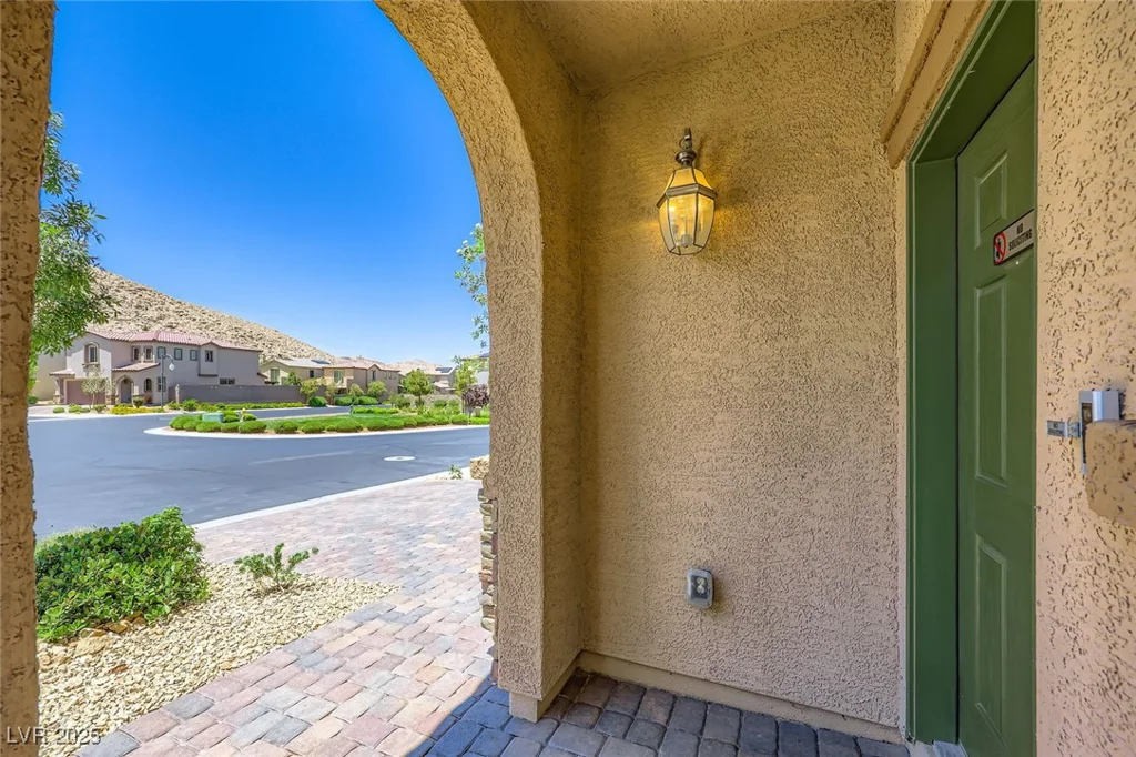 12546 Mosticone, Las Vegas, NV 89141