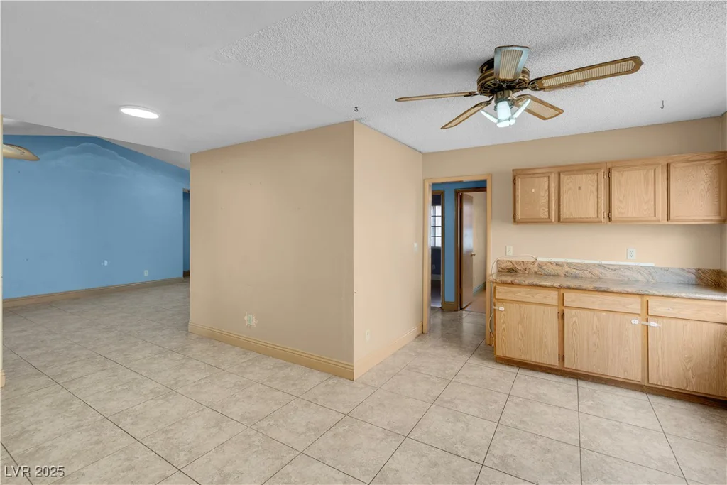 8024 Hackberry, Las Vegas, NV 89123