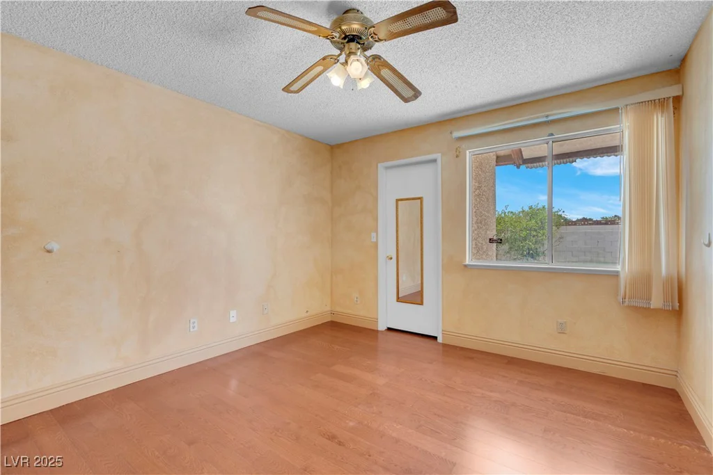 8024 Hackberry, Las Vegas, NV 89123