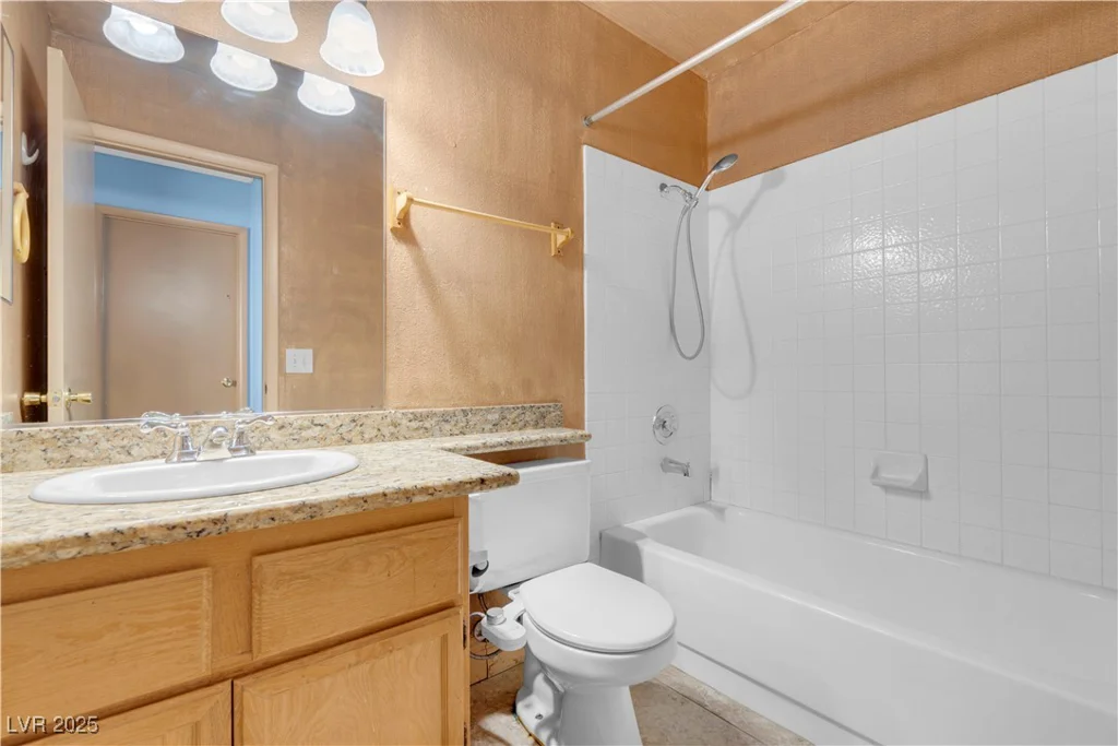 8024 Hackberry, Las Vegas, NV 89123