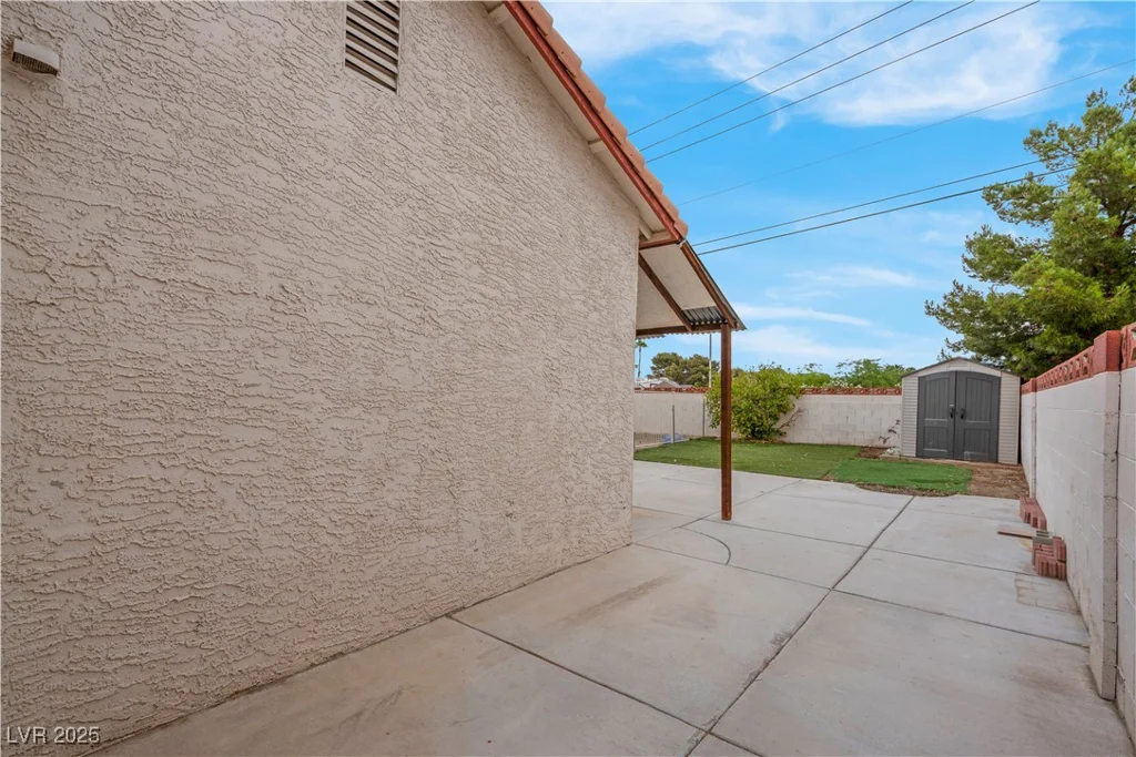 8024 Hackberry, Las Vegas, NV 89123