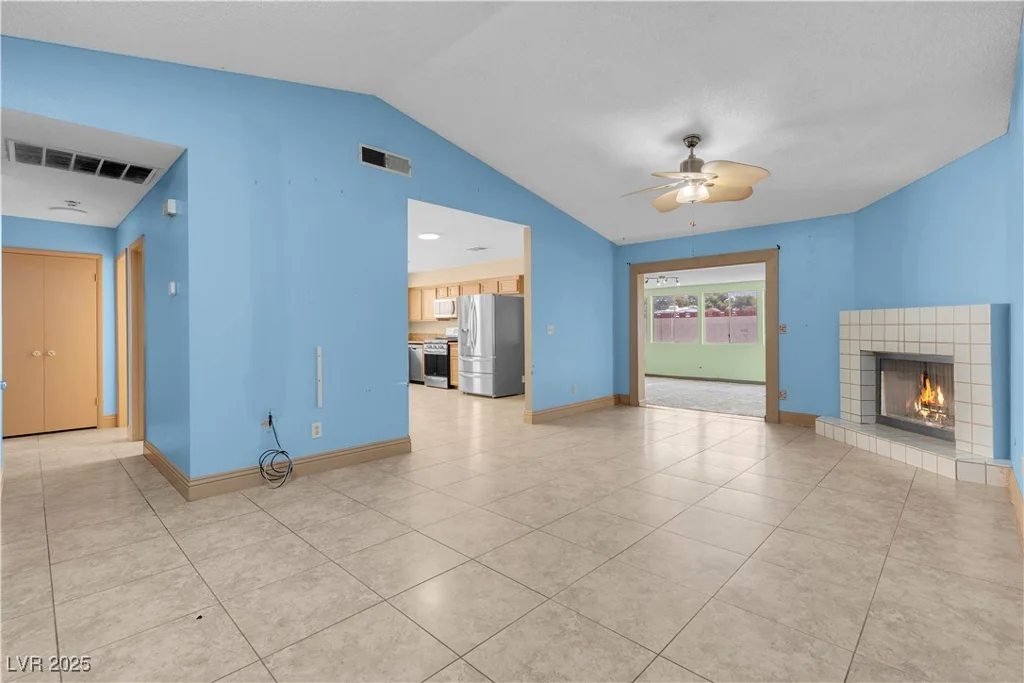 8024 Hackberry, Las Vegas, NV 89123