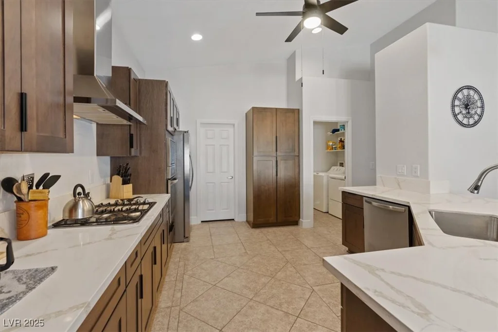 5812 Spinnaker Reach, Las Vegas, NV 89130