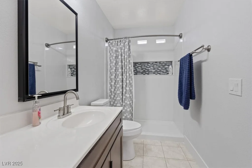 5812 Spinnaker Reach, Las Vegas, NV 89130